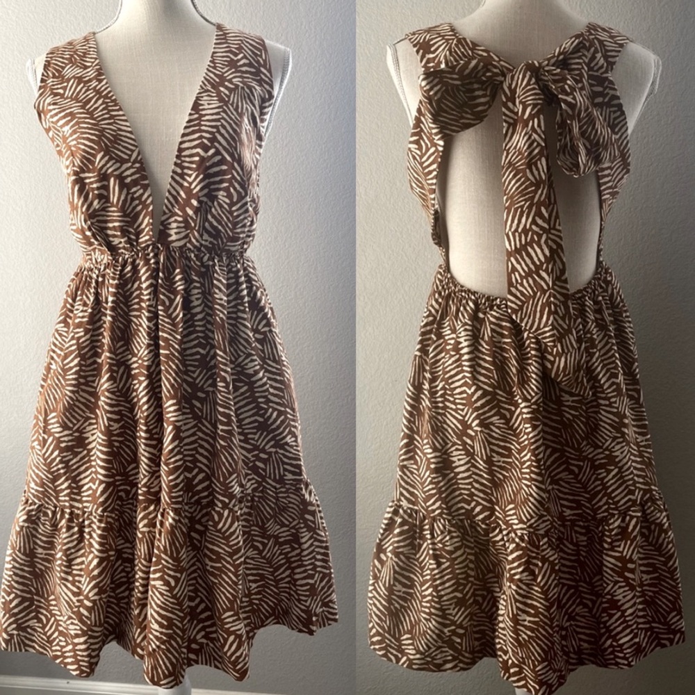 NWT House of Harlow Linen Dress Beachy Resortwear Halter Dress Size Medium